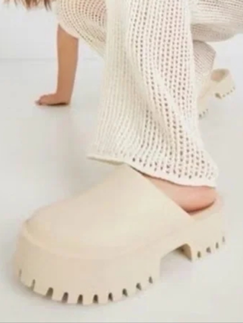 Jeffrey Campbell Shoes Women Cream Platform Chunky Lug Mule Y2k...Size 9